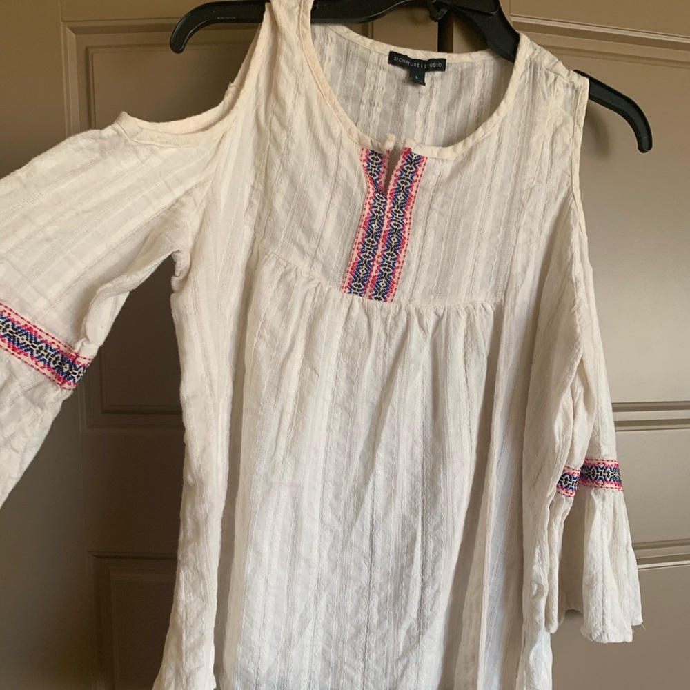 Cold-Shoulder Top
